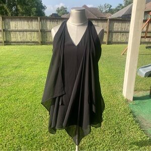 White House Black Market sleeveless v neck tunic style top with removable tie S
